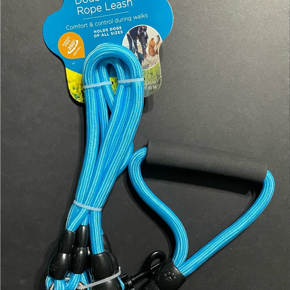 Paws first double dog leash, NWT